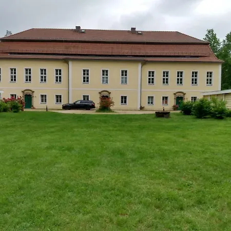 Orangerie Im Schlosspark Zu Apartment *
