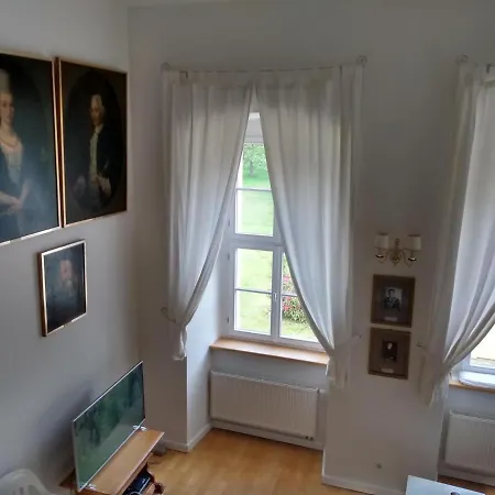 Apartment Orangerie Im Schlosspark Zu