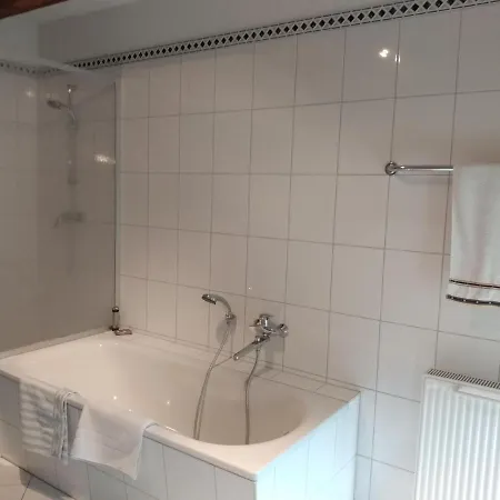 Apartment Orangerie Im Schlosspark Zu *