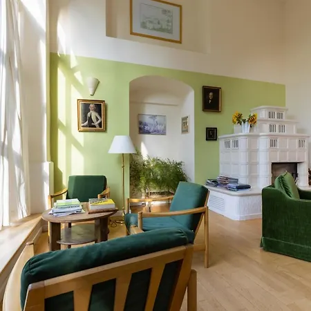 Orangerie Im Schlosspark Zu Apartment