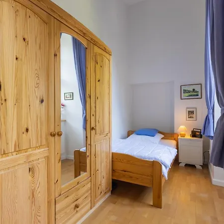 Orangerie Im Schlosspark Zu דירה Arnsdorf-Hilbersdorf