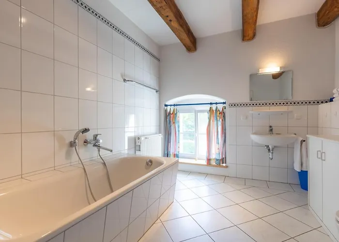 Orangerie Im Schlosspark Zu 公寓 *